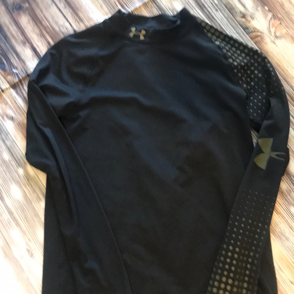 Under shirt
